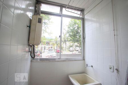 Área de Serviço de apartamento para alugar com 2 quartos, 70m² em Pechincha, Rio de Janeiro