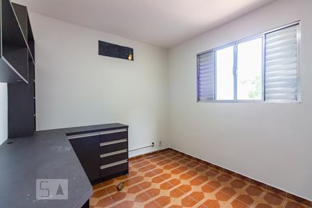 Quarto 1 de casa para alugar com 2 quartos, 160m² em Cidade das Flores, Osasco