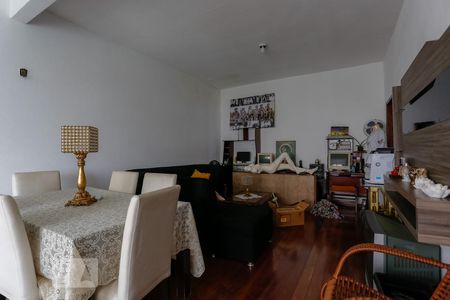 Sala 2 de casa para alugar com 10 quartos, 450m² em Sagrada Família, Belo Horizonte