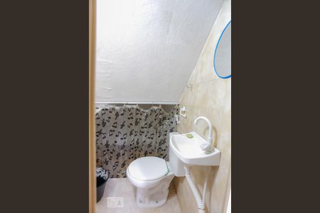 Quarto 1 de casa para alugar com 10 quartos, 450m² em Sagrada Família, Belo Horizonte