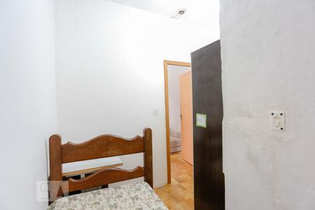 Quarto 1 de casa para alugar com 10 quartos, 450m² em Sagrada Família, Belo Horizonte