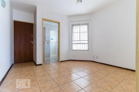 Sala de apartamento para alugar com 1 quarto, 40m² em Cambuí, Campinas