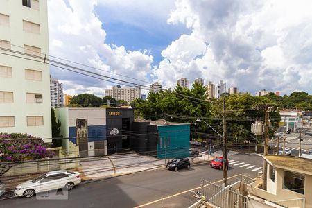 Vista da suíte de apartamento para alugar com 1 quarto, 40m² em Cambuí, Campinas