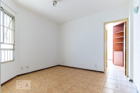 Sala de apartamento para alugar com 1 quarto, 40m² em Cambuí, Campinas