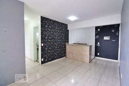 Sala de apartamento para alugar com 3 quartos, 66m² em Vila Metalurgica, Santo André