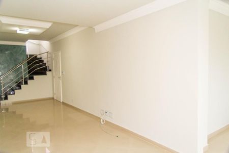 Sala de casa à venda com 3 quartos, 200m² em Jardim do Mar, São Bernardo do Campo