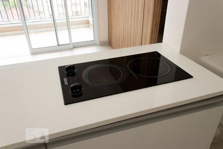 Sala / Cozinha / Cooktop de apartamento para alugar com 1 quarto, 38m² em Santana, São Paulo