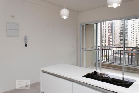 Sala / Cozinha de apartamento para alugar com 1 quarto, 38m² em Santana, São Paulo