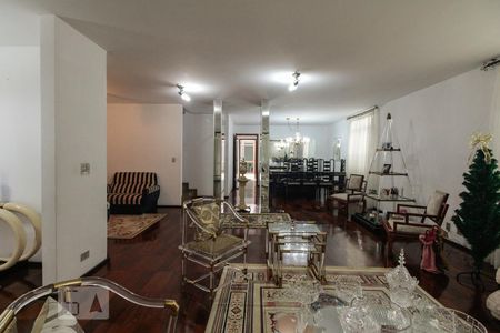 Sala de casa para alugar com 4 quartos, 300m² em Jardim Anália Franco, São Paulo