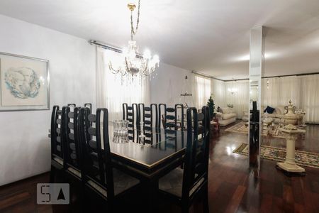 Sala de casa para alugar com 4 quartos, 300m² em Jardim Anália Franco, São Paulo