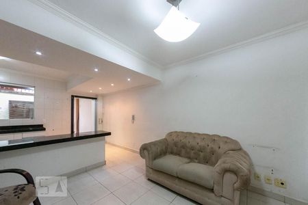 Sala de casa de condomínio à venda com 2 quartos, 68m² em Santa Amelia, Belo Horizonte