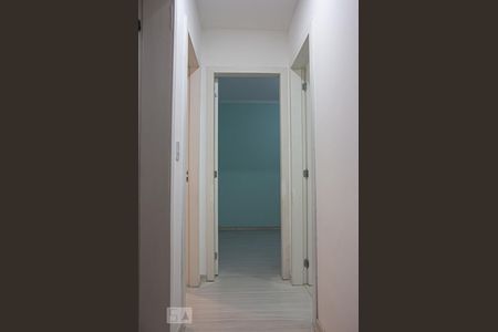 Corredor 2° Andar de casa de condomínio à venda com 3 quartos, 140m² em Olaria, Canoas