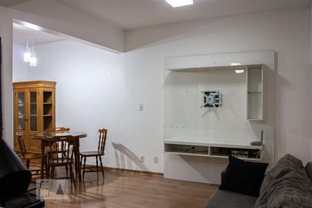 Sala de casa de condomínio à venda com 3 quartos, 140m² em Olaria, Canoas