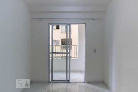 Sala de apartamento para alugar com 2 quartos, 53m² em Jardim Colibri, Cotia