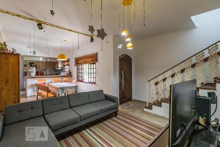 Sala de casa à venda com 4 quartos, 325m² em Jardim Iracema, Barueri