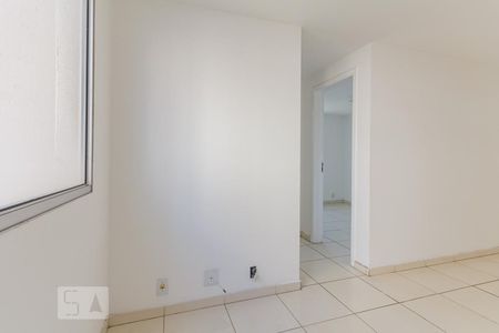 Sala de apartamento à venda com 2 quartos, 50m² em Vila Noêmia, Santo André