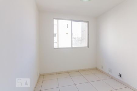 Sala de apartamento à venda com 2 quartos, 50m² em Vila Noêmia, Santo André