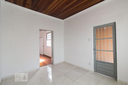 Sala de casa para alugar com 2 quartos, 80m² em Vila Santana, Sorocaba