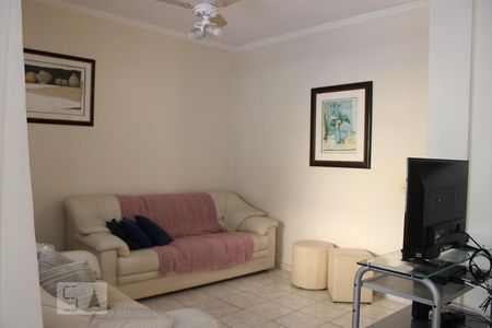 Sala de Estar de casa para alugar com 3 quartos, 230m² em Vila Julia, Guarujá