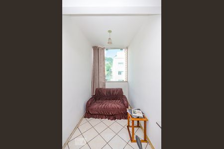 Sala de apartamento à venda com 3 quartos, 170m² em Estoril, Belo Horizonte