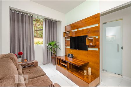 Sala de apartamento à venda com 2 quartos, 60m² em Buritis, Belo Horizonte