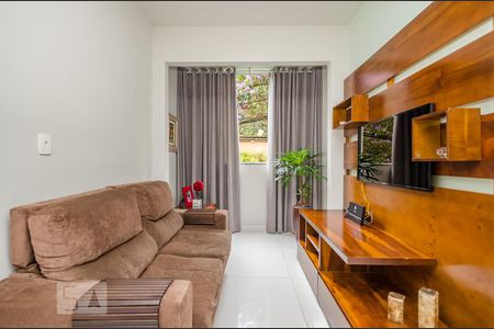 Sala de apartamento à venda com 2 quartos, 60m² em Buritis, Belo Horizonte