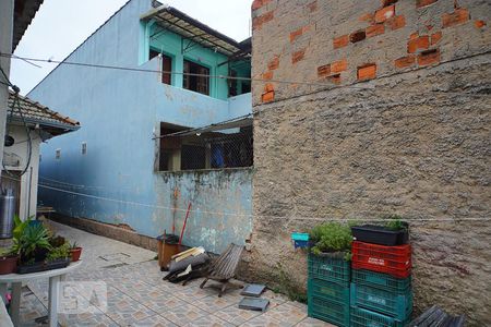 Sala - Vista de casa de condomínio à venda com 3 quartos, 180m² em Navegantes, Porto Alegre