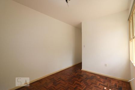 Sala de apartamento para alugar com 1 quarto, 47m² em Petrópolis, Porto Alegre