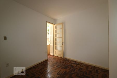 Quarto 1 de apartamento para alugar com 1 quarto, 47m² em Petrópolis, Porto Alegre