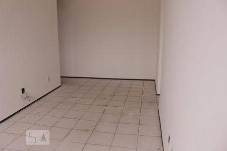 Sala de apartamento para alugar com 2 quartos, 57m² em Pechincha, Rio de Janeiro