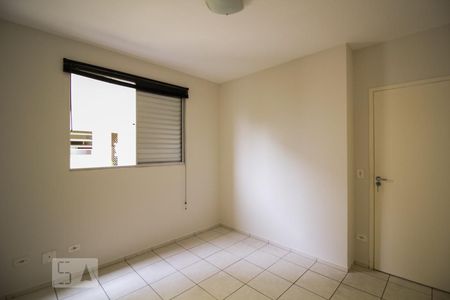 Quarto 2 de apartamento para alugar com 2 quartos, 55m² em Vila Augusta, Sorocaba