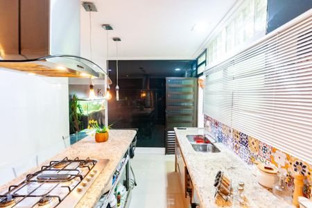 Cozinha de casa para alugar com 3 quartos, 125m² em Vila Primavera, São Paulo