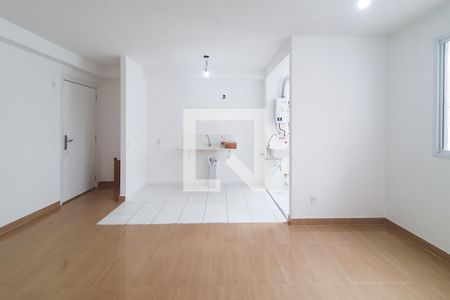 Sala de apartamento para alugar com 2 quartos, 45m² em Cambuci, São Paulo