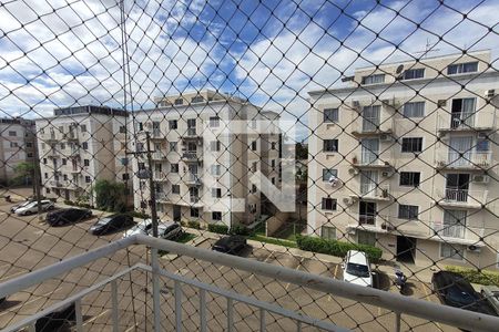 Vista Sala de apartamento para alugar com 3 quartos, 53m² em Santos Dumont, São Leopoldo