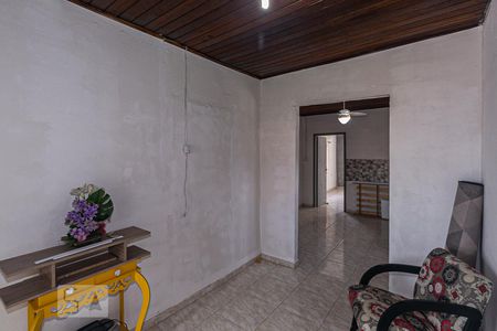 Sala de casa à venda com 1 quarto, 60m² em Coronel Aparício Borges, Porto Alegre