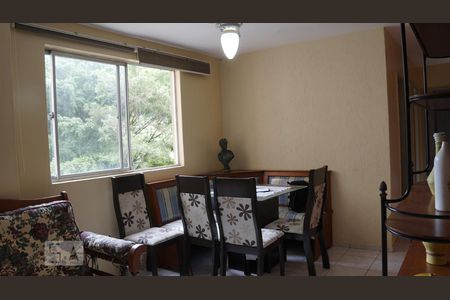 Sala de apartamento para alugar com 2 quartos, 48m² em Jacarepaguá, Rio de Janeiro