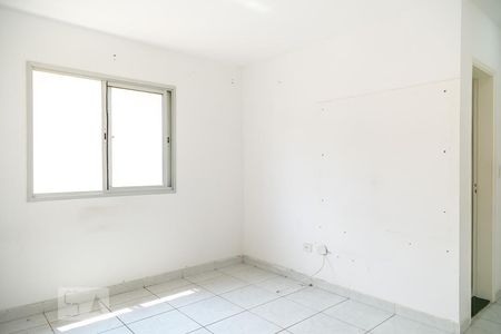 Sala de casa de condomínio para alugar com 2 quartos, 56m² em Vila São João Batista, Guarulhos