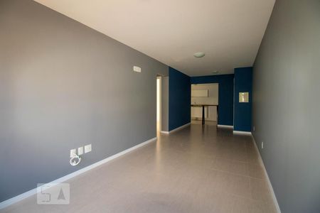 Sala de apartamento para alugar com 2 quartos, 70m² em Petrópolis, Porto Alegre