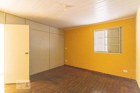 Quarto de casa para alugar com 1 quarto, 50m² em Jaguaribe, Osasco