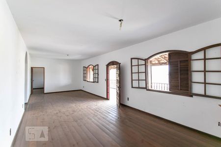 Sala de casa para alugar com 4 quartos, 500m² em Santa Monica, Belo Horizonte