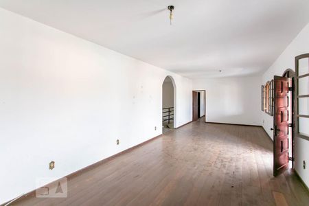 Sala de casa para alugar com 4 quartos, 500m² em Santa Monica, Belo Horizonte