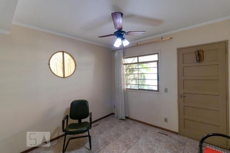 Sala 01 de casa de condomínio à venda com 4 quartos, 140m² em Vila Maria Eugênia, Campinas