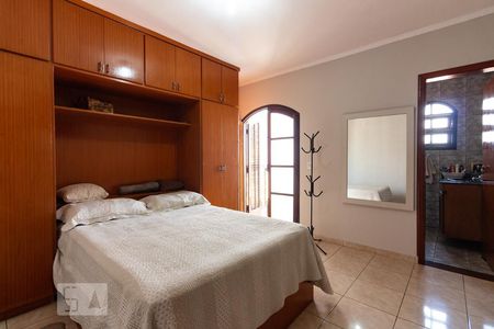 Suíte de casa para alugar com 5 quartos, 125m² em Pestana, Osasco