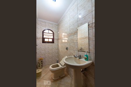 Lavabo de casa para alugar com 5 quartos, 125m² em Pestana, Osasco