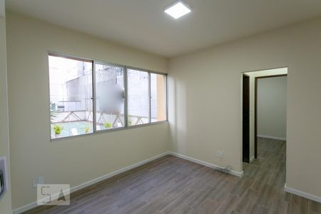 Sala de apartamento à venda com 1 quarto, 49m² em Funcionários, Belo Horizonte