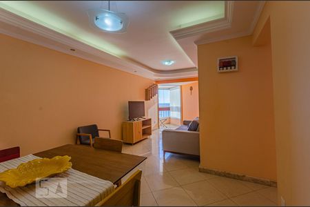 Sala de apartamento para alugar com 2 quartos, 70m² em Ondina, Salvador