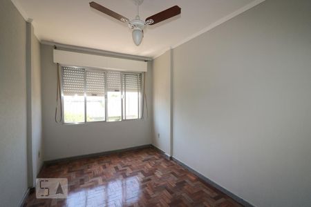 Quarto 1 de apartamento para alugar com 2 quartos, 65m² em Sarandi, Porto Alegre