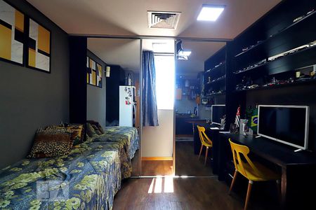 Sala de apartamento para alugar com 1 quarto, 44m² em Centro, Santo André