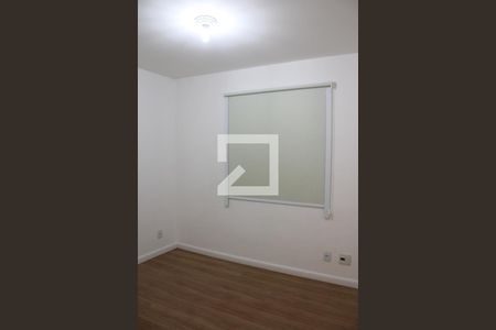 Quarto 2 de apartamento para alugar com 2 quartos, 44m² em Canhema, Diadema