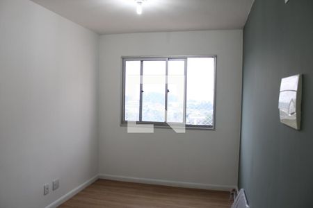 Sala de apartamento para alugar com 2 quartos, 44m² em Canhema, Diadema